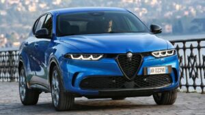 Alfa-Romeo-Tonale-2023-stresni-okno-kba