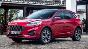 Ford-Kuga-2020-motor-pozar