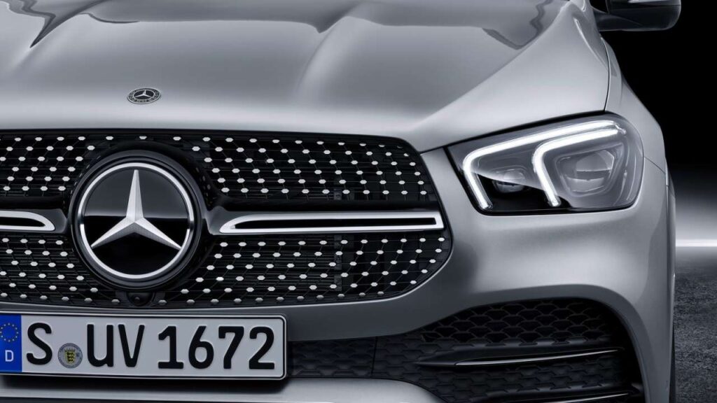 Mercedes-Benz-GLE-2023-riziko-pozaru-kba