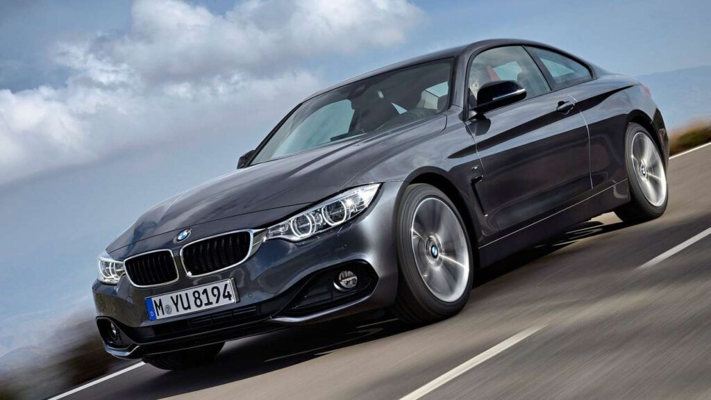 BMW-4-Series-2014-hlavovy-airbag