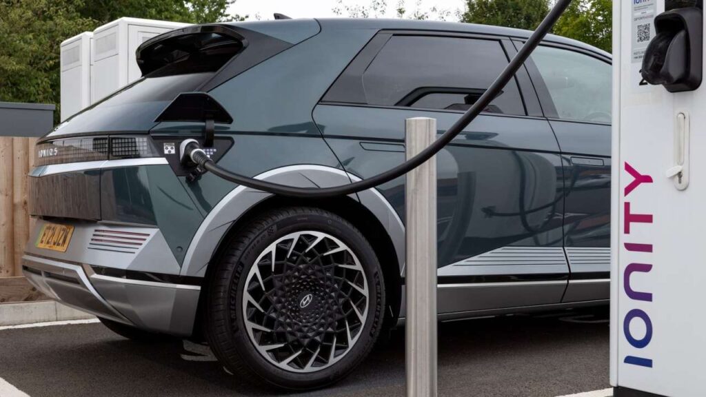 Hyundai-Ioniq-5-ztrata-pohonu-kba