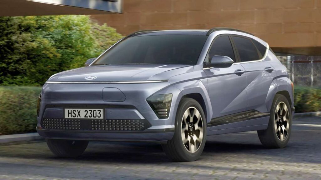 Hyundai-Kona-2023-necekane-zpomaleni