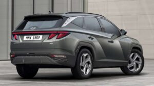 Hyundai-Tucson-2021-zaclonovy-airbag-kba