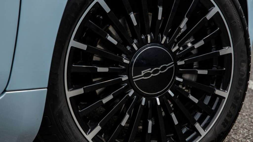 Fiat-kola-pneu-specifikace-kba