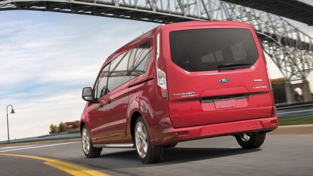 Ford-Transit-Connect-2016-sklenena-strecha