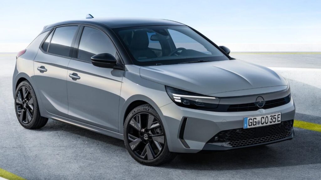 Opel-Corsa-2024-rizeni-havarie