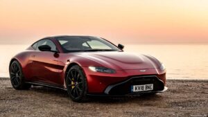 Aston-Martin-Vantage-2022-2024-motor-pozar