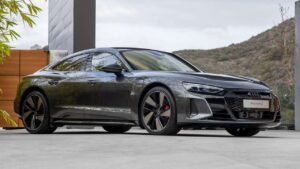 Audi-RS-e-tron-GT-2022-hv-baterie-pozar-kba