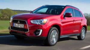 Mitsubishi-ASX-2011-2019-vyfuk-nehoda