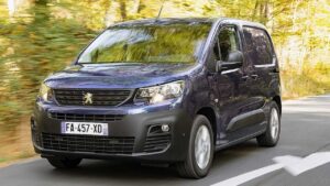 Peugeot-partner-2023-2024-brzdy-havarie