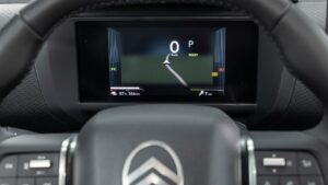 Citroen-C4-2024-asistent-ridice-selhani-kba