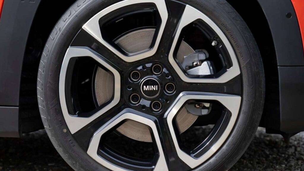 Mini-2023-2024-brzdy-selhani
