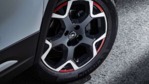 Opel-Mokka-2024-ztrata-tlaku-pneumatiky