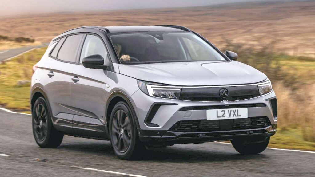 Vauxhal-Grandland-2024-sroub-kuloveho-cepu