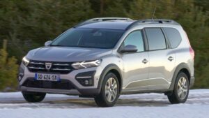 Dacia-Jogger-2024-zadni-kolo-upadle-kba