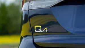 Audi-Q4_e-tron-parkovaci-brzda-kba
