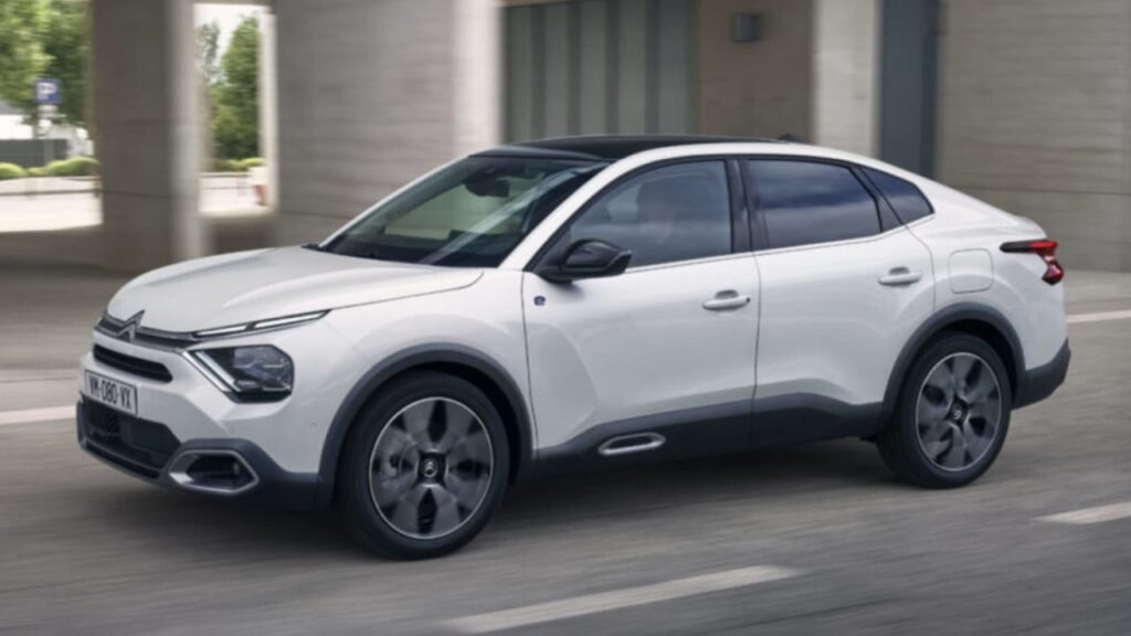 Citroen-C4-X-hv-baterie-software