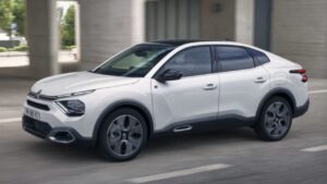 Citroen-C4-X-hv-baterie-software