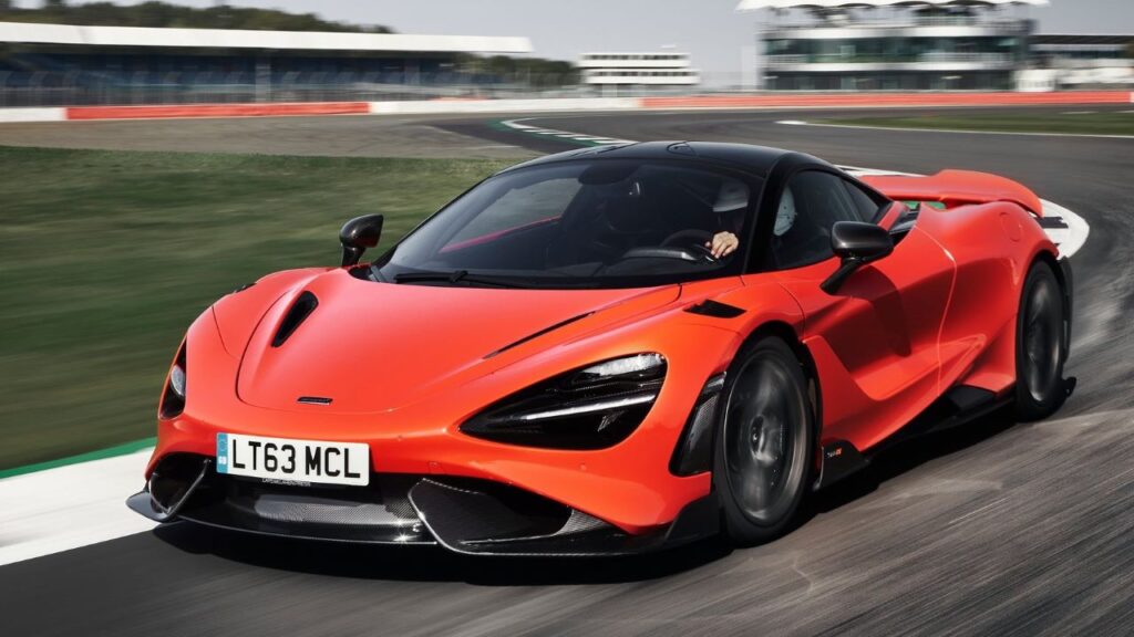 McLaren-765LT-2020-2022-karoserie-zraneni
