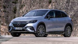 Mercedes-Benz-EQE_SUV-pojistky-pozar