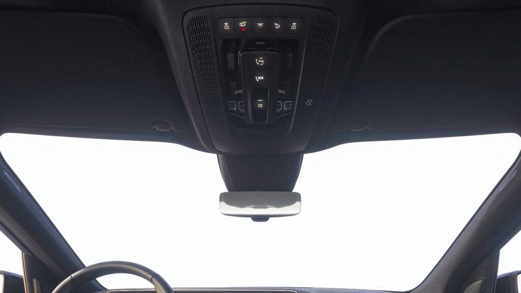 Mercedes-Benz-GLE-zrcatko-kamera-selhani-kba