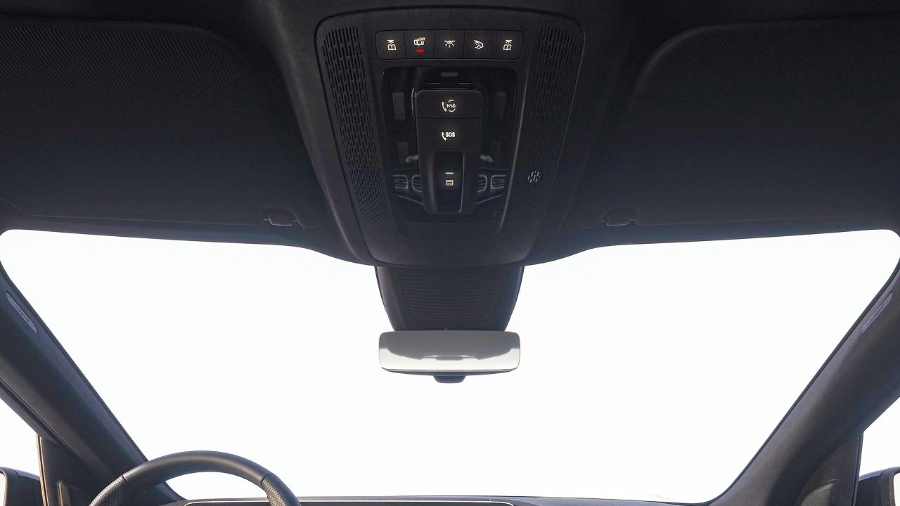 Mercedes-Benz-GLE-zrcatko-kamera-selhani-kba