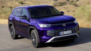 Volkswagen-Tayron-2024-hlavovy-airbag