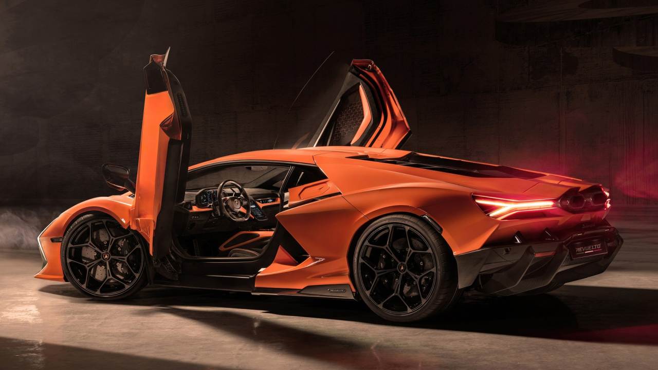 Lamborghini-Revuelto-dvere-problem-kba