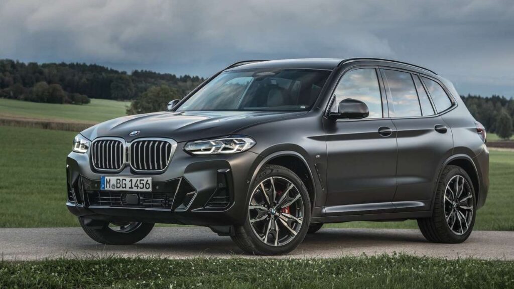 BMW-X3-2024-2025-nebezpecne-operky