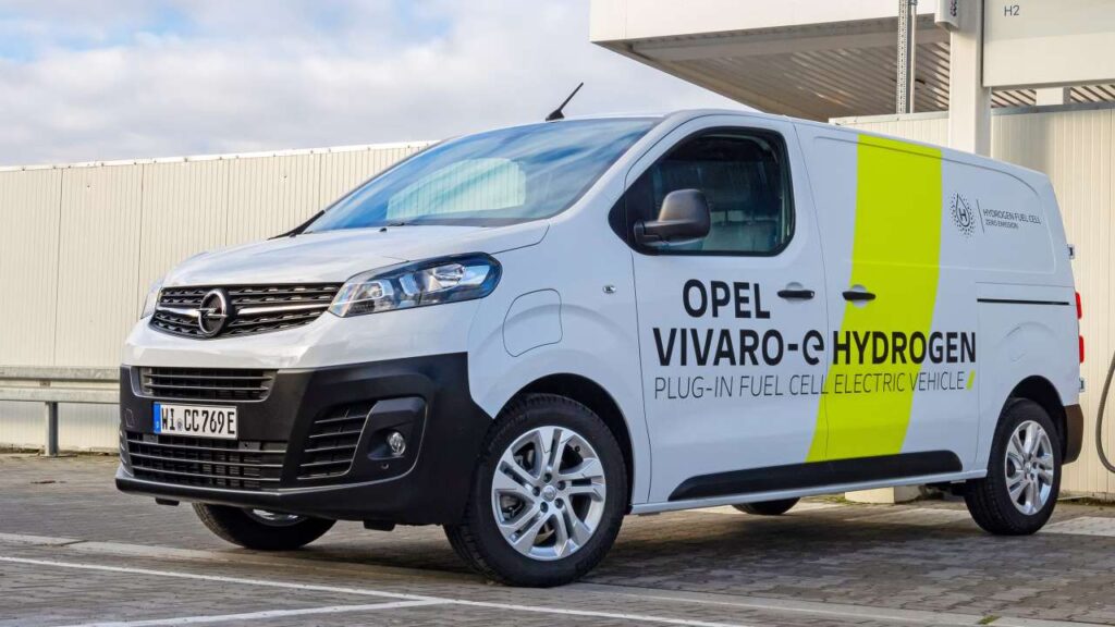 Opel-Vivaro-e-Hydrogen-2020-2022-podvozek-zraneni