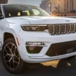 Jeep-Grand-Cherokee-2023-2024-operky-hlav