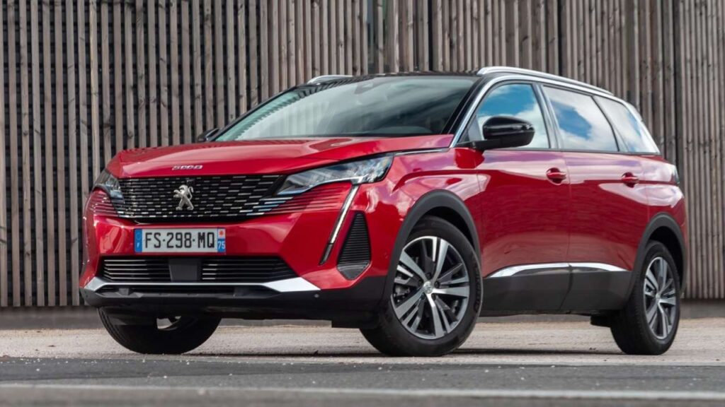 Peugeot-5008-2023-2024-elektronika-emise