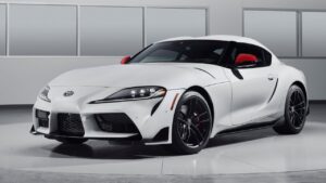 Toyota-Supra-2019-2020-elektronika-pozar