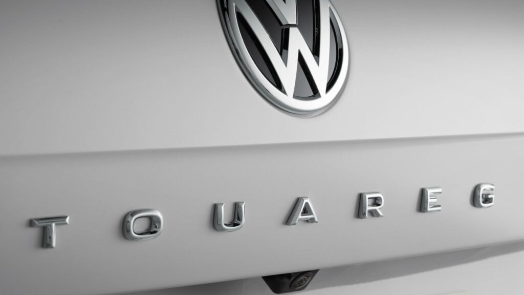 Volkswagen-Touareg-hv-baterie-pozar-kba