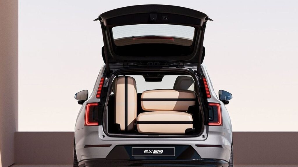 Volvo-EX90-2024-zadni-dvere