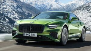 Bentley-Continental-GT-2024-2025-palivo-pozar