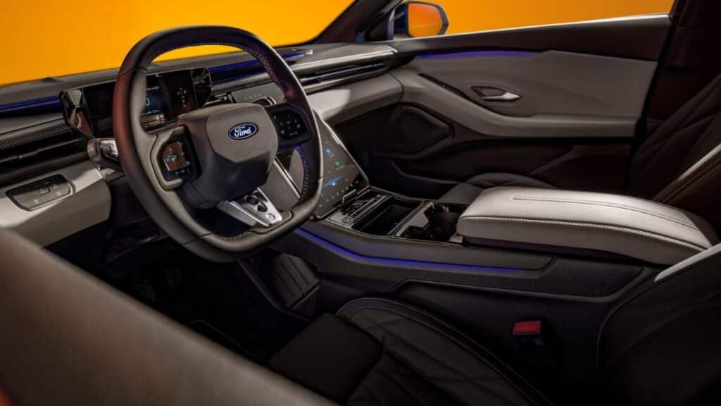 Ford-Capri-2024-2025-operadlo