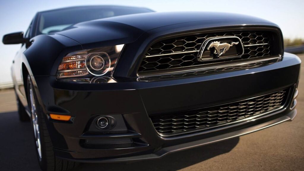 Ford-Mustang-2014-kba