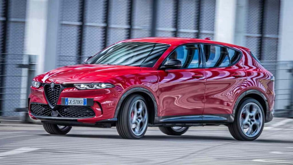 Alfa_Romeo-Tonale-2023-brrzdovy-pedal