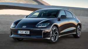 Hyundai-Ioniq-6-2022-2025-karoserie-zraneni