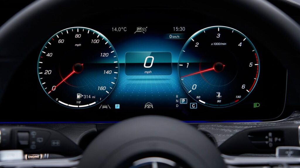 Mercedes-Benz-E-Class_assistants-kba