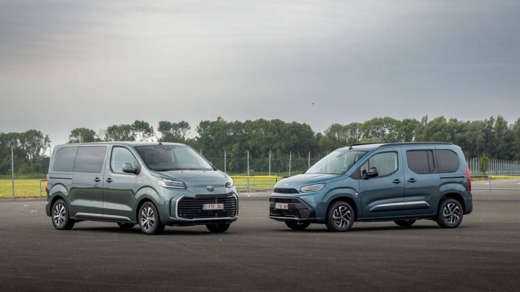 Toyota-ProAce-City-displej-chyba