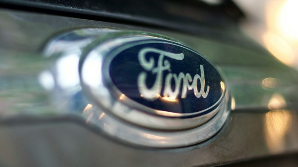 Ford-rear-camera-2014-2018