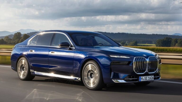 BMW-7-Series-2022-2025-elektronika-pozar