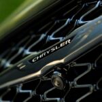 Chrysler-2022-2024-head-airbag-issue