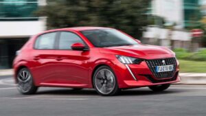 Peugeot-208-2025-2026-motor-zraneni