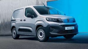 Peugeot-Partner-2025-2026-motor-zraneni