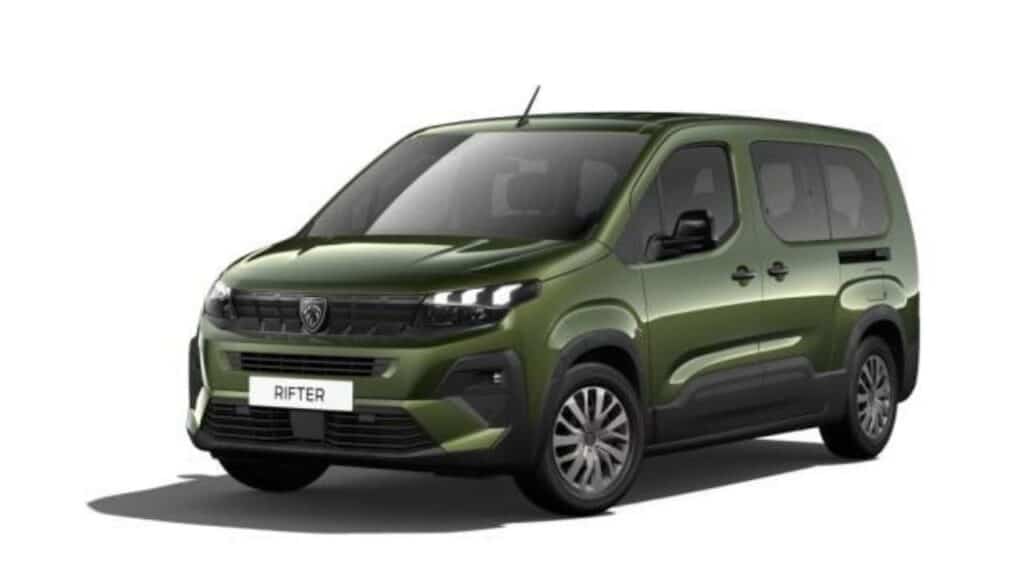 Peugeot-rifter-2025-2026-motor-zraneni