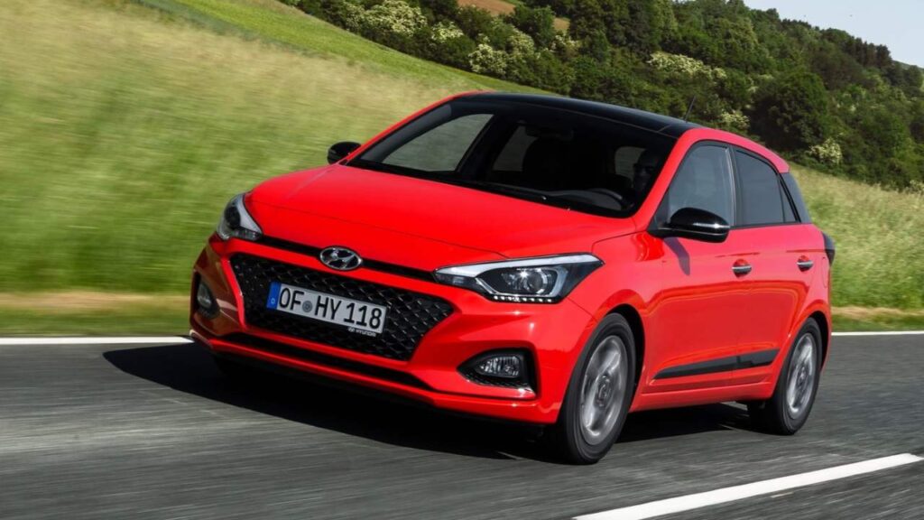 Hyundai-i20-2015-2020-brzdy-chyba