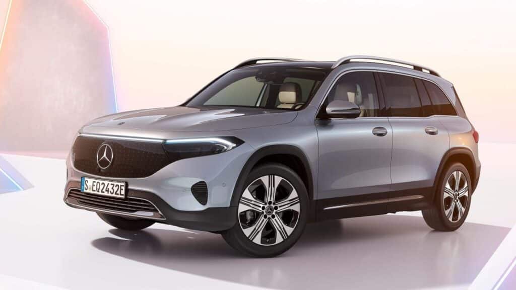 Mercedes-Benz-EQB-2022-2025-podvozek-zraneni
